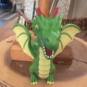 Dragon from Lakeshore Royal Kingdom Adventure Castle set